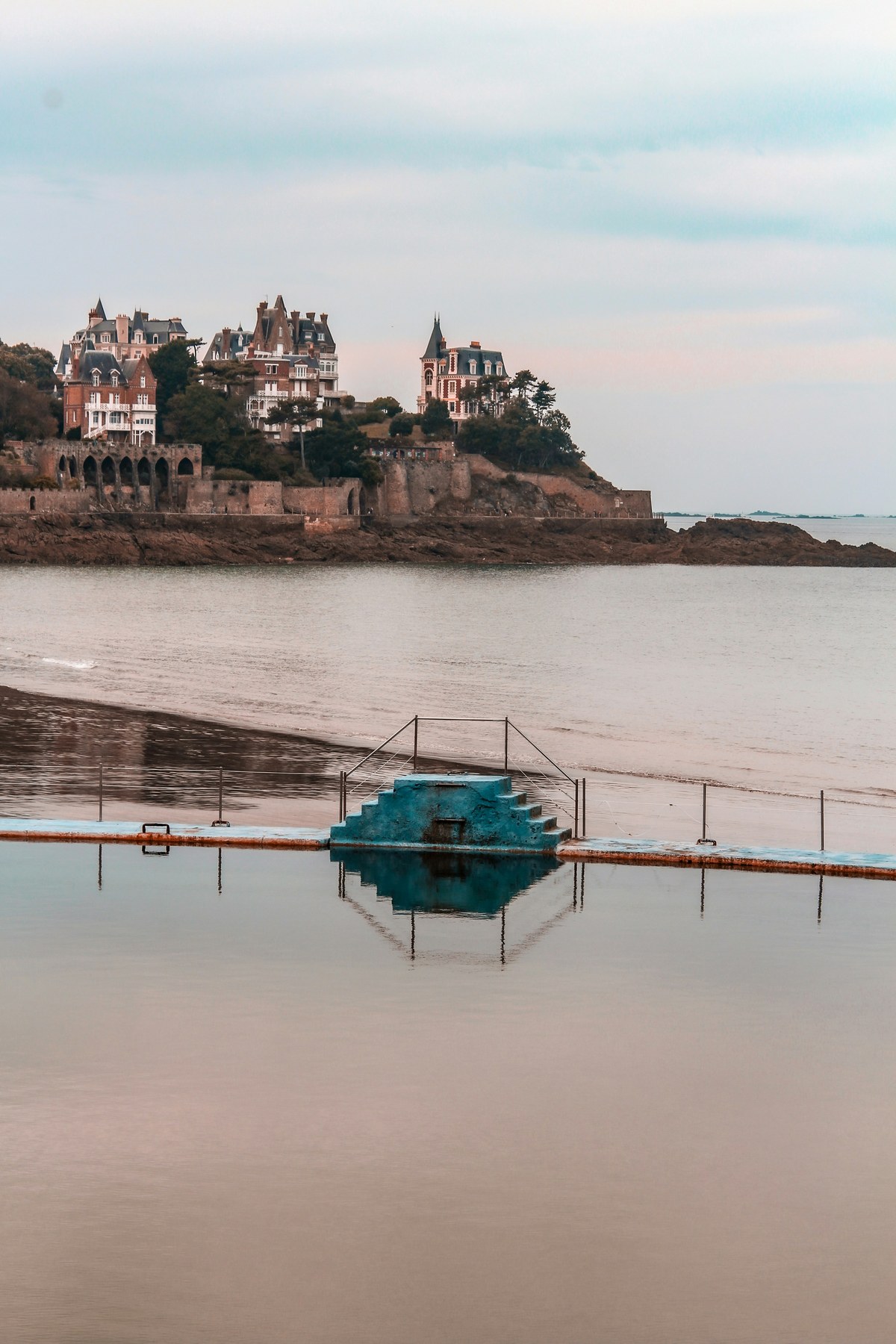 Taxi Rennes vers Dinard Côte d'Émeraude